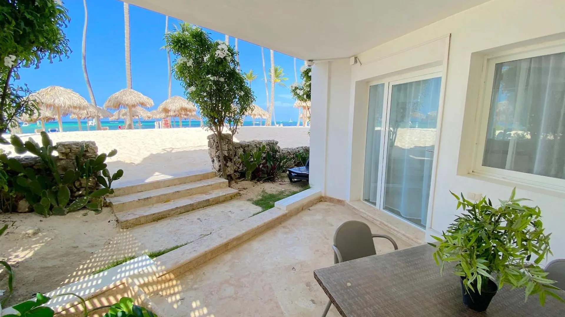 Olas De Los Corales - Villas And Suites Punta Cana Lägenhetshotell